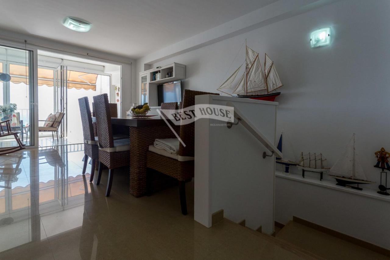 Luxury Apartment In Front Of The Beach Меленара Екстериор снимка